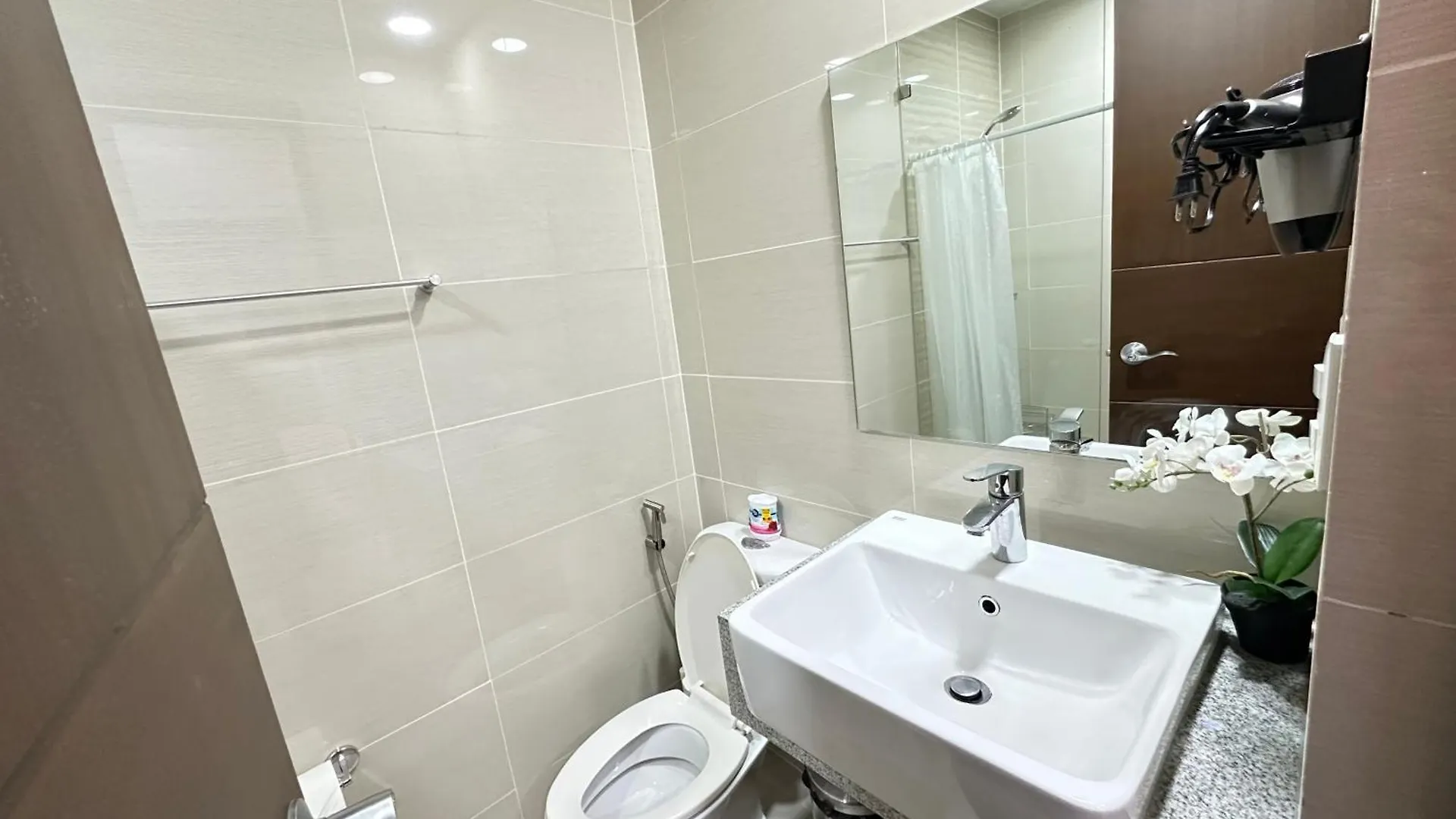 Ferienwohnung Relax And Unwind At Uptown Bgc Manila